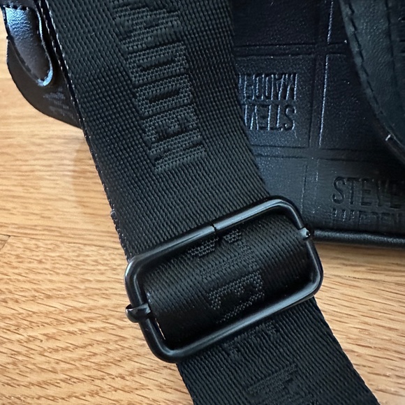 Steve Madden Black Mini Small Crossbody Bag Purse with Handles - Picture 4 of 14